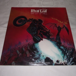 BAT OUT OF HELL – MEATLOAF
